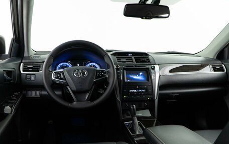 Toyota Camry, 2016 год, 1 879 985 рублей, 6 фотография