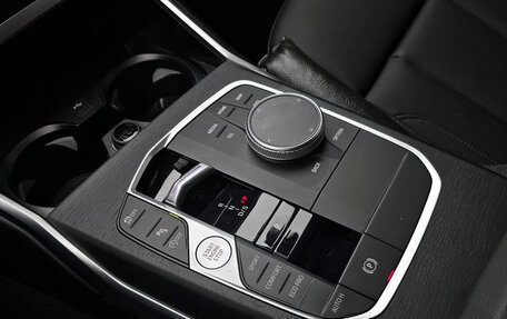 BMW 3 серия, 2022 год, 3 390 000 рублей, 9 фотография