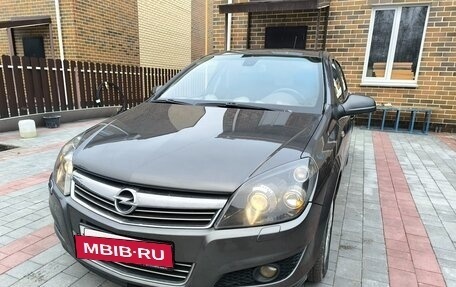 Opel Astra H, 2012 год, 635 000 рублей, 2 фотография