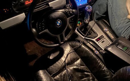 BMW 5 серия, 2000 год, 650 000 рублей, 12 фотография