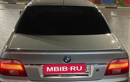BMW 5 серия, 2000 год, 650 000 рублей, 7 фотография