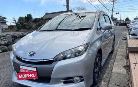 Toyota Wish II, 2017 год, 1 170 000 рублей, 2 фотография
