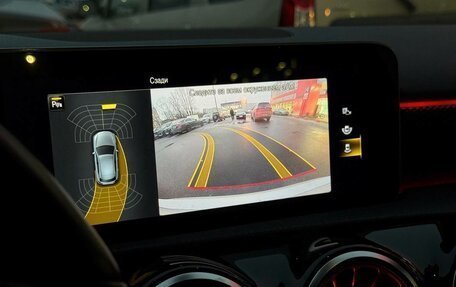 Mercedes-Benz A-Класс, 2019 год, 2 290 000 рублей, 12 фотография