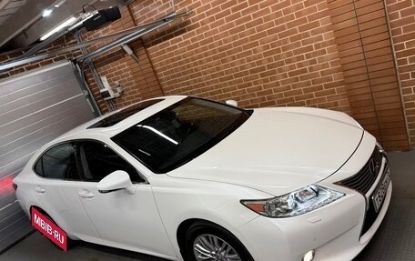 Lexus ES VII, 2012 год, 2 600 000 рублей, 3 фотография