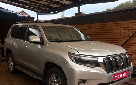 Toyota Land Cruiser Prado 150 рестайлинг 2, 2011 год, 2 850 000 рублей, 1 фотография