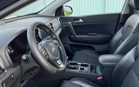 KIA Sportage IV рестайлинг, 2017 год, 2 600 000 рублей, 7 фотография