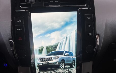 Toyota Land Cruiser Prado 150 рестайлинг 2, 2011 год, 2 850 000 рублей, 5 фотография