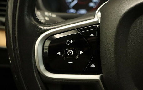 Volvo XC90 II рестайлинг, 2018 год, 3 190 000 рублей, 11 фотография