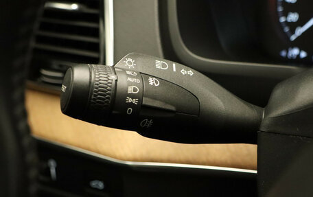 Volvo XC90 II рестайлинг, 2018 год, 3 190 000 рублей, 13 фотография