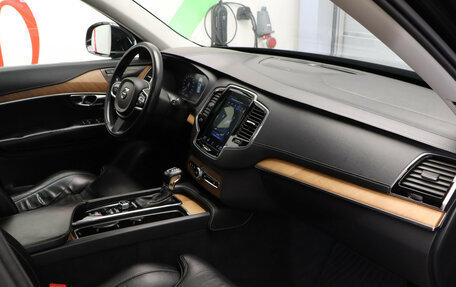 Volvo XC90 II рестайлинг, 2018 год, 3 190 000 рублей, 15 фотография