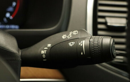 Volvo XC90 II рестайлинг, 2018 год, 3 190 000 рублей, 12 фотография