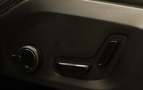 Volvo XC90 II рестайлинг, 2018 год, 3 190 000 рублей, 28 фотография