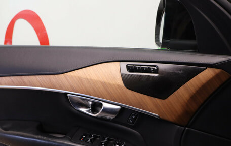 Volvo XC90 II рестайлинг, 2018 год, 3 190 000 рублей, 26 фотография