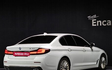 BMW 5 серия, 2021 год, 3 890 000 рублей, 2 фотография