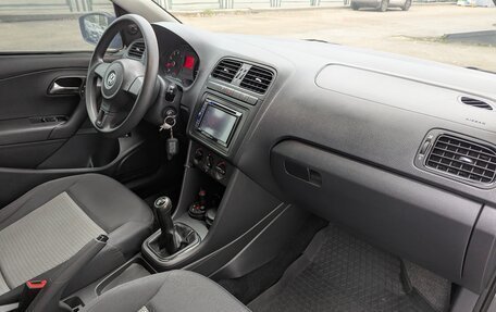 Volkswagen Polo VI (EU Market), 2012 год, 735 000 рублей, 21 фотография