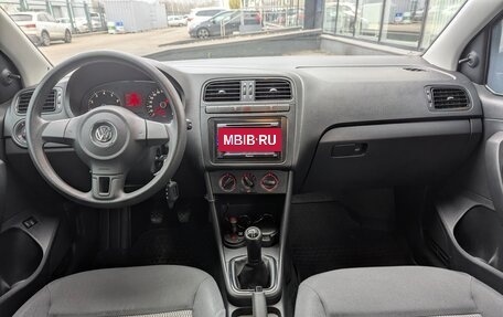 Volkswagen Polo VI (EU Market), 2012 год, 735 000 рублей, 14 фотография