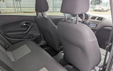 Volkswagen Polo VI (EU Market), 2012 год, 735 000 рублей, 25 фотография