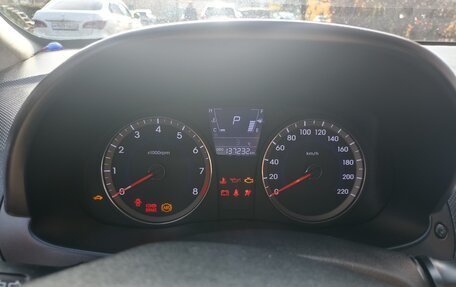 Hyundai Solaris II рестайлинг, 2013 год, 720 000 рублей, 5 фотография