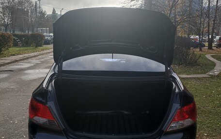 Hyundai Solaris II рестайлинг, 2013 год, 720 000 рублей, 3 фотография