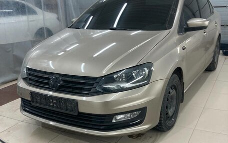 Volkswagen Polo VI (EU Market), 2017 год, 1 000 000 рублей, 4 фотография