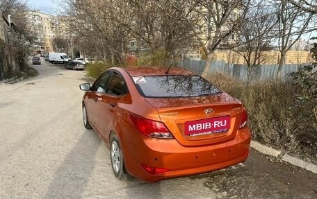 Hyundai Solaris II рестайлинг, 2014 год, 1 290 000 рублей, 2 фотография