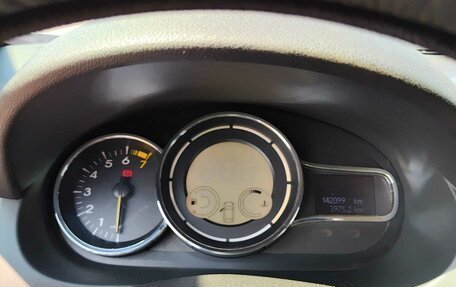 Renault Fluence I, 2013 год, 850 000 рублей, 9 фотография