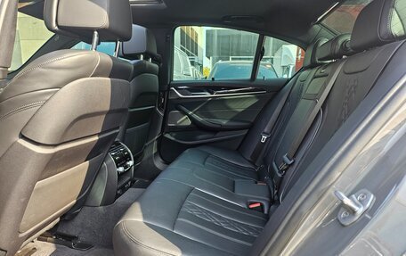 BMW 5 серия, 2022 год, 4 600 000 рублей, 13 фотография