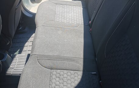 Renault Logan II, 2020 год, 890 000 рублей, 7 фотография