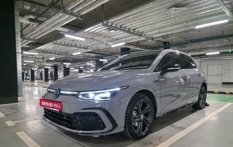 Volkswagen Golf VIII, 2022 год, 3 624 000 рублей, 13 фотография