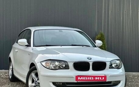BMW 1 серия, 2010 год, 850 000 рублей, 5 фотография