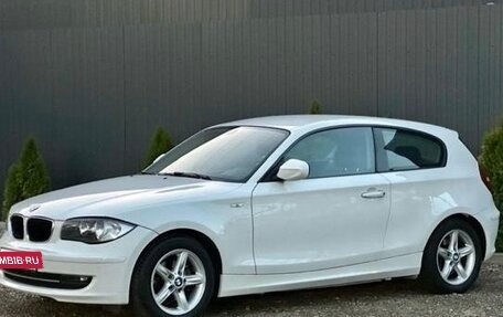 BMW 1 серия, 2010 год, 850 000 рублей, 3 фотография