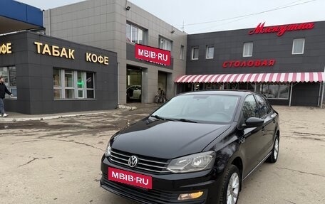 Volkswagen Polo VI (EU Market), 2016 год, 950 000 рублей, 2 фотография