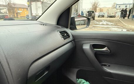 Volkswagen Polo VI (EU Market), 2016 год, 950 000 рублей, 23 фотография