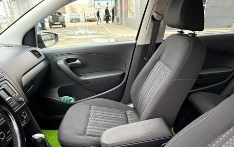 Volkswagen Polo VI (EU Market), 2016 год, 950 000 рублей, 18 фотография