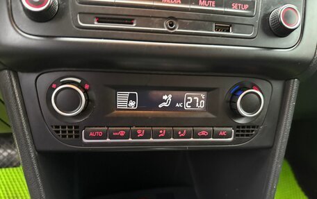 Volkswagen Polo VI (EU Market), 2016 год, 950 000 рублей, 26 фотография