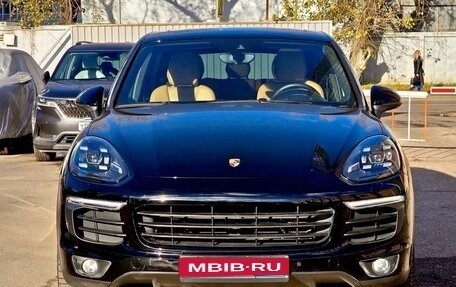 Porsche Cayenne III, 2015 год, 2 999 999 рублей, 1 фотография