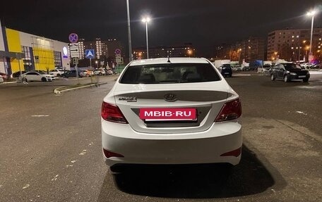 Hyundai Solaris II рестайлинг, 2016 год, 1 000 000 рублей, 5 фотография