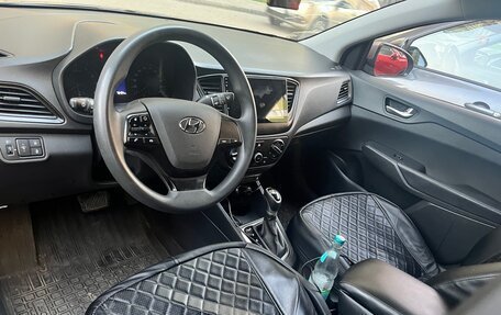 Hyundai Solaris II рестайлинг, 2021 год, 1 450 000 рублей, 6 фотография