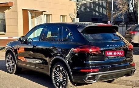 Porsche Cayenne III, 2015 год, 2 999 999 рублей, 8 фотография