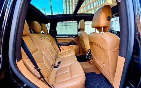 Porsche Cayenne III, 2015 год, 2 999 999 рублей, 16 фотография