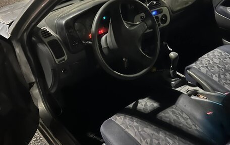 Mitsubishi Colt VI рестайлинг, 1997 год, 200 000 рублей, 5 фотография