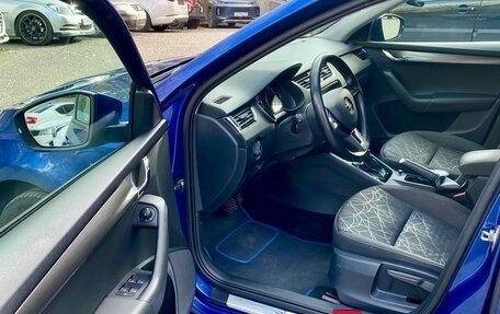 Skoda Octavia, 2018 год, 1 990 000 рублей, 6 фотография