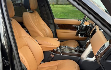 Land Rover Range Rover IV рестайлинг, 2018 год, 7 500 000 рублей, 20 фотография