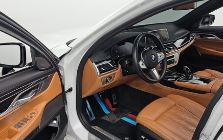 BMW 7 серия, 2022 год, 6 790 000 рублей, 19 фотография