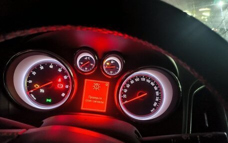 Opel Astra J, 2013 год, 650 000 рублей, 8 фотография