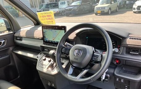 Honda Stepwgn, 2022 год, 1 951 950 рублей, 7 фотография