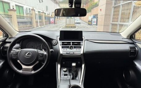 Lexus NX I, 2021 год, 2 790 000 рублей, 7 фотография