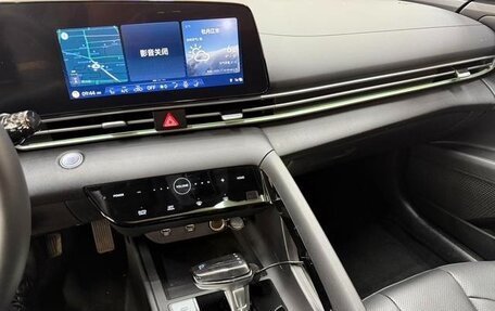 Hyundai Elantra, 2022 год, 1 130 500 рублей, 13 фотография