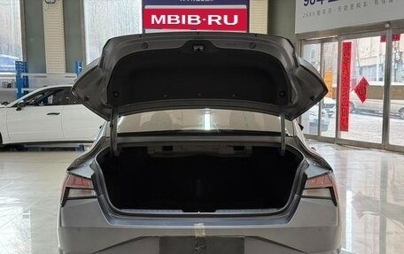 Hyundai Elantra, 2022 год, 1 130 500 рублей, 6 фотография