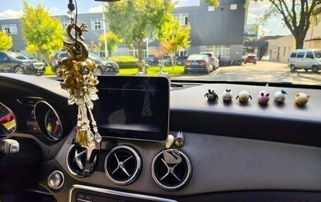 Mercedes-Benz CLA, 2019 год, 1 970 000 рублей, 10 фотография